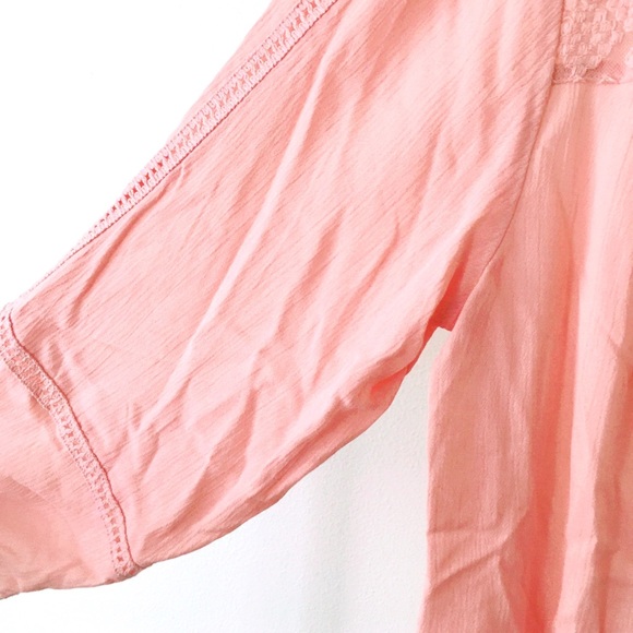 ✨Pink Himalayan Blouse✨ - Picture 5 of 5